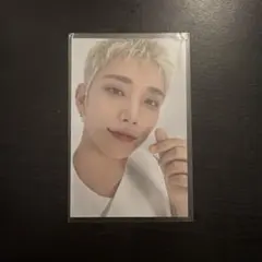 SEVENTEEN NEW_ ジョシュア ウインドブレーカー トレカ セルカ