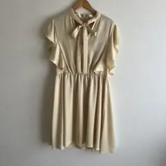 【RED VALENTINO】リボン襟ワンピース 水色 38 上品フェミニン RED VALENTINO】リボン襟ワンピース 水色 38 上品フェミニン - メルカリ