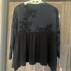 タグ付き　新品　花柄刺繍付き長袖チュニック