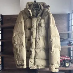 カーキ ダウンジャケット フード付き