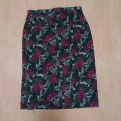 vintage フェミニン 花柄 膝丈 タイトスカート レトロ 古着