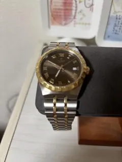 TUDOR ロイヤル　イエローゴールド　38ミリのサムネイル