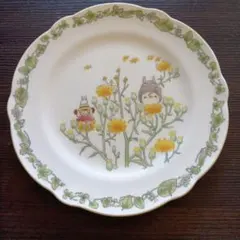 トトロ 花柄皿 　Noritake 日本製のサムネイル