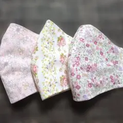 ピンクの花柄立体マスク3枚セット