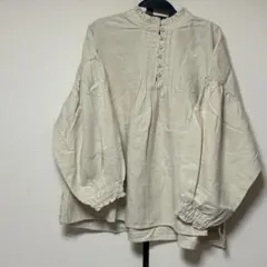 サマンサモスモス　新品タグ付き　ブラウス　シャツ　フリル
