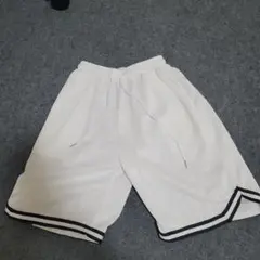 バスケットボールパンツ 白