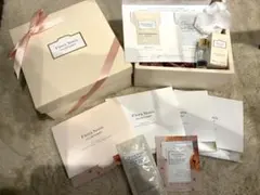 ギフトBOX入フローラノーティスジルスチュアートシャンプー&オイルサンプルセット