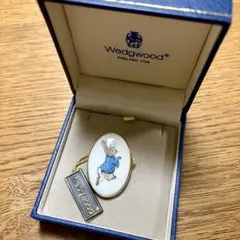 【美品】Wedgwood ピーターラビット ブローチ