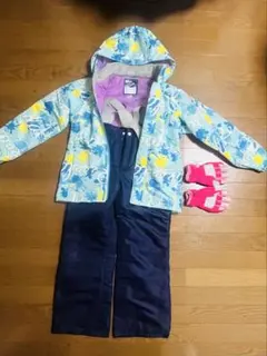 RESÉEDA ONYONEのスキーウェア　キッズ　スノボー150サイズ　手袋付