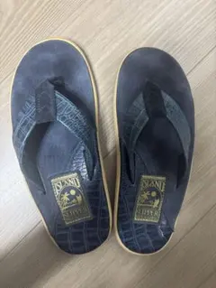  SLIPPER スタッズ付きサンダル ネイビー　サイズ10 ISLAND SLIPPER スタッズ付きサンダル ネイビー サイズ10 - メルカリ