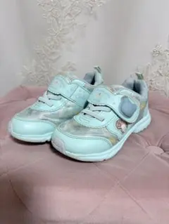 Item thumbnail for item e4c2d80f-6b4d-4a25-8feb-c308ce50f231