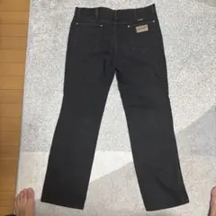 Wrangler 936WBK ストレートデニム ブラック 35x32のサムネイル