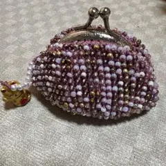 紫色のビーズがま口財布 招き猫チャーム付き