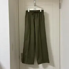 GU オリーブ色 ワイドパンツ ウエストゴム