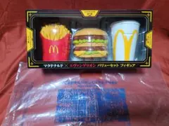 新品未開封　マクドナルド エヴァンゲリオン バリューセット フィギュア