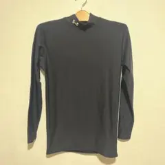 アンダーアーマー　 黒 長袖 ハイネック アンダーシャツ