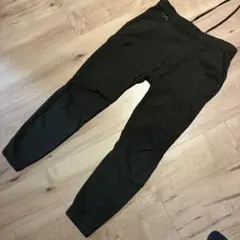 ワークマン　エアロストレッチウォームジョガーパンツ　ダークグリーン　ＬＬ