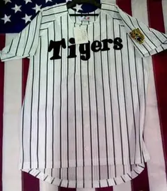 ☆美品☆阪神タイガースVネックユニフォーム LLサイズ - メルカリ