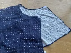 リバーシブル授乳ケープ ネイビー・ホワイトドット