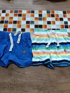Baby Gap ベビーショートパンツ 2枚合計4点セット！のサムネイル