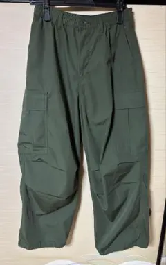 GU ジーユー スーパーワイドカーゴパンツ オリーブ Sサイズ