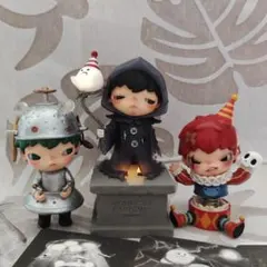 POPMART Hirono フィギュア 2体+1体+台座セット