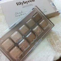 新品未使用　lilybyred リリーバイレッド　アイシャドウ　パレットのサムネイル