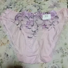 紫の刺繍入りピンクショーツ LLサイズ新品