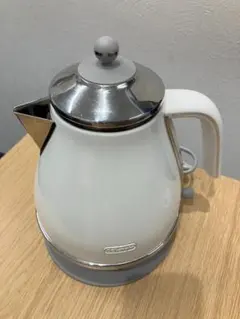 新品DeLonghi アイコナヴィンテージ 電気ケトル KBOV1240J-BG - メルカリ