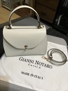 GIANNI NOTARO ホワイトレザーショルダーバッグ