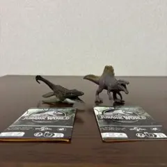 ジュラシック・ワールドミニフィギュア スピノサウルス & モササウルス セット