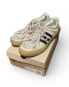 Item thumbnail for item a0da1a88-63cb-4066-8891-c896655f16c6