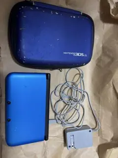 ニンテンドー3DS LL 青 本体・充電器・ケース付き