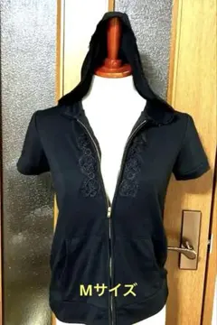 黒 フード付き 半袖パーカー