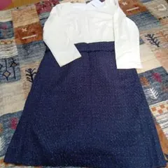 新品　アイボリー・ネイビー 長袖ひざ丈ワンピース １１号