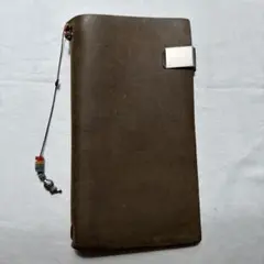 トラベラーズノート　2017限定オリーブ