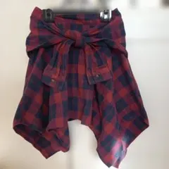 赤と紺のチェック フレアスカート