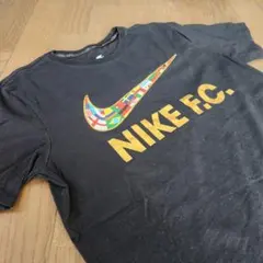 ★NIKE製 NIKE F.C. 国旗スウッシュロゴTシャツ サイズS