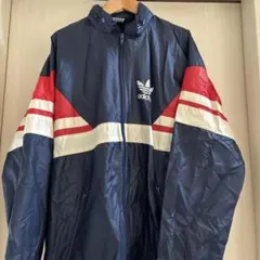 adidas ヴィンテージナイロンジャケット