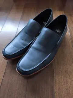 【週末限定お値下げ】(ネイビー)フープディドゥ　ローファー　26.5cmのサムネイル