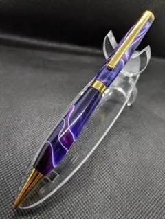 Item thumbnail for item 61369968-e166-48de-ab16-b05bfc99c66e