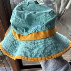 ノースフェイス バケットハット 青とオレンジ