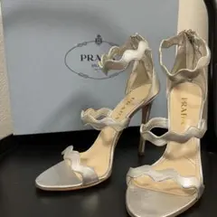 【大幅値下げ】PRADA ピンヒールサンダル