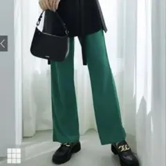 グレイル スラックス