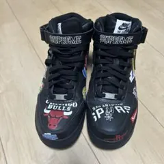 Nike Air Force 1 SUPREME ブラック