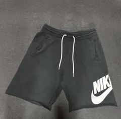 NIKE ナイキ　ハーフパンツ　スポーツ　メンズ　Sサイズ