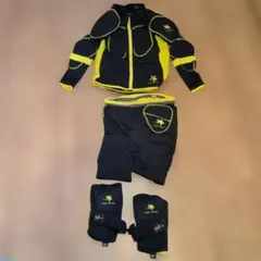 【新品未使用タグ付】YOROI 鎧 BRベスト YR058 プロテクター S 新品未使用タグ付】YOROI 鎧 BRベスト YR058 プロテクター S