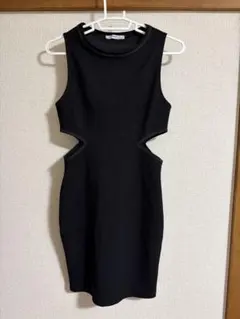 ZARA TRAFALUC ノースリーブ ブラック Sサイズのサムネイル