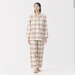 【美品】無印良品 脇に縫い目のないフランネル 長袖パジャマ ピンクチェック L