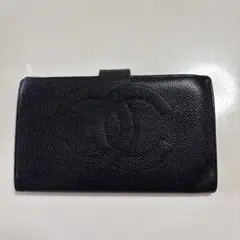 キャビアスキン　がま口　CHANEL レザー 長財布　フラップ　二つ折り　ココ